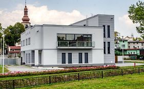 Uslugi Hotelowe Restauracja Rajska